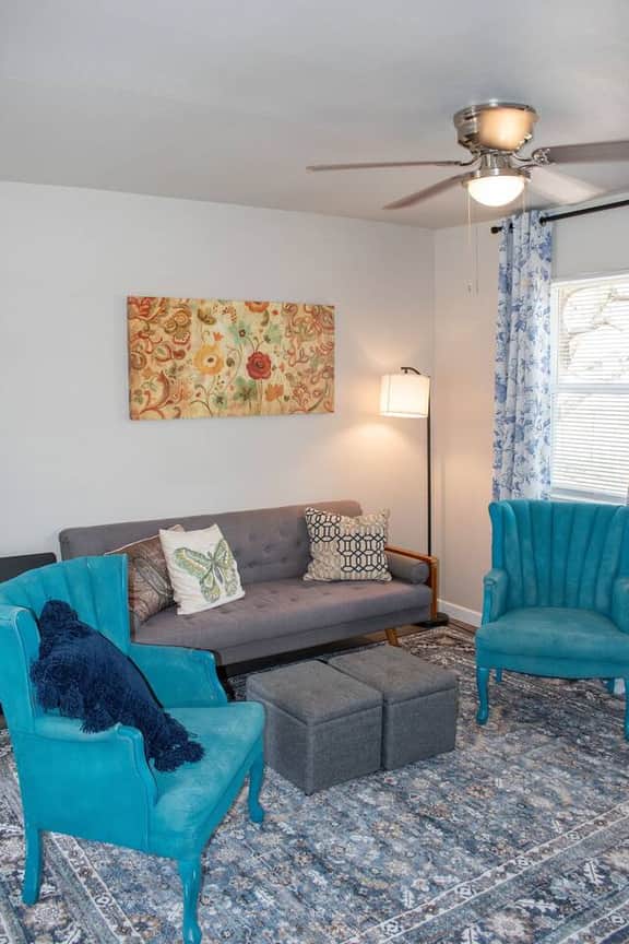 Simple & Cozy 2BR | Central | 2 QN | Crew Friendly - Image 3